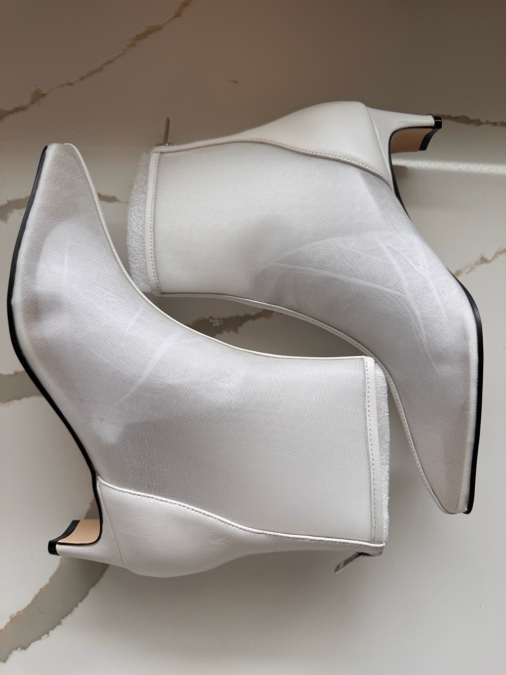 ✨ NIB Steve Madden Delvie White Mesh Pointed Toe Booties 7.5 - Picture 2 of 8